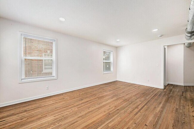 Foto del edificio - 116 N 32nd Ave