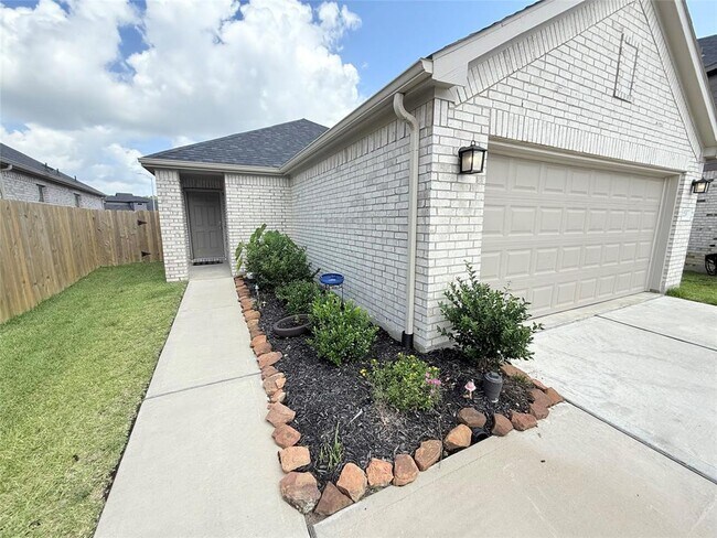 Building Photo - 27233 Crevalle Jack Ln