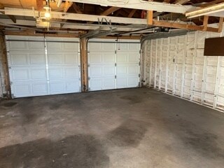 Building Photo - Cute 3 bed 1 bath with garage