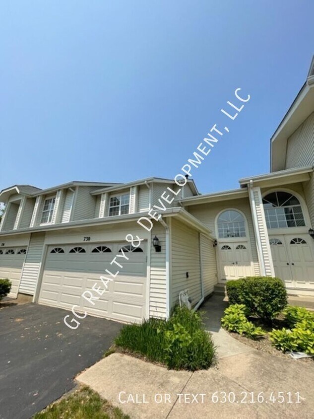 Primary Photo - 730 Sturnbridge Ln
