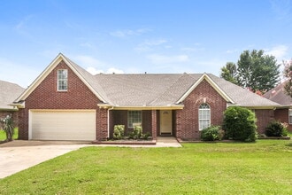 Building Photo - 6906 Greyhawk Cove N