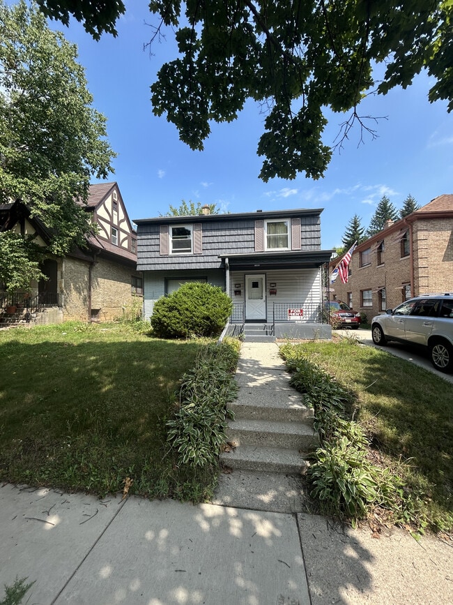 Building Photo - 4140 W McKinley Ct