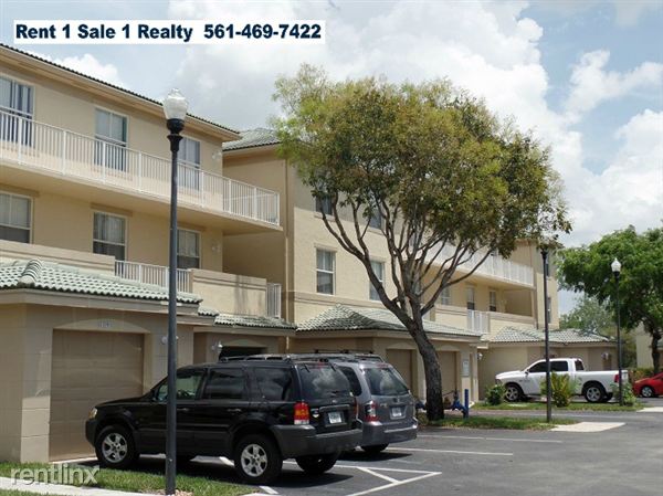 Building Photo - 2020 Greenview Shores Blvd