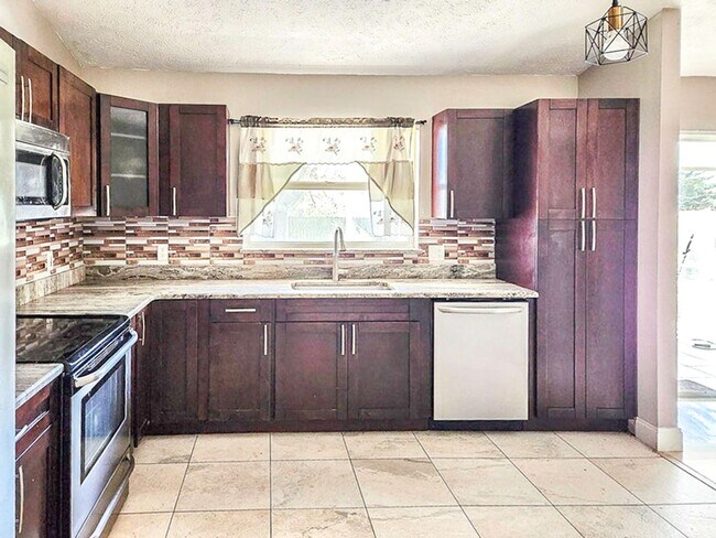Foto del edificio - 518 SE Ocean Spray Terrace