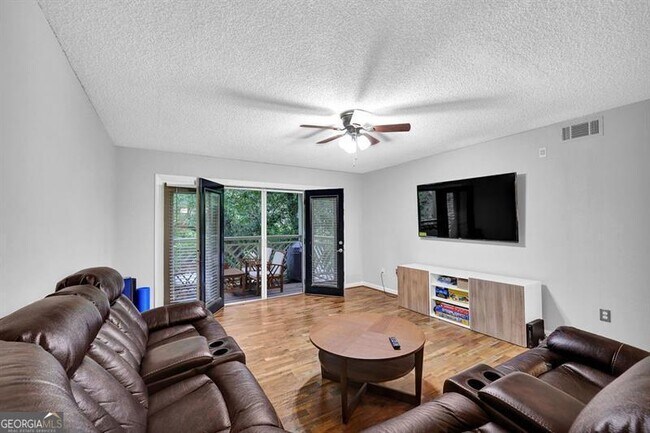 Foto del edificio - 3650 Ashford Dunwoody Rd