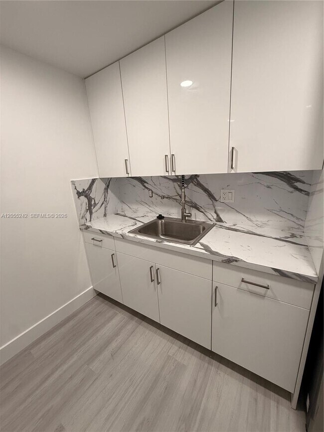 Building Photo - 8240 SW 210th St