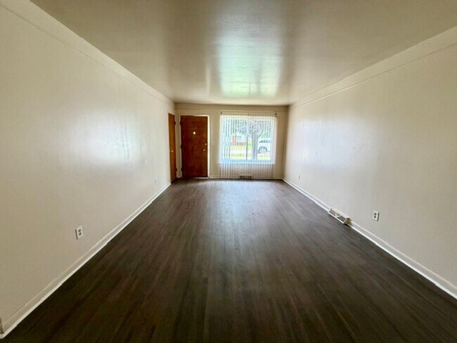 Foto del edificio - 212 Arcola St