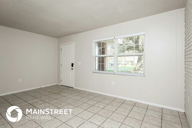 Foto del edificio - 104 Lighter Log Ln