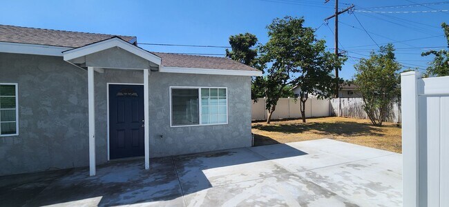 Building Photo - 6019LOMA