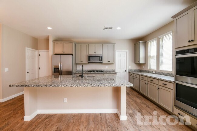 Foto del edificio - 4820 S Mole