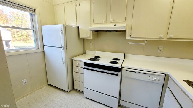 Foto del edificio - 2 br, 1.5 bath Townhome - 3949 Keswick Pl