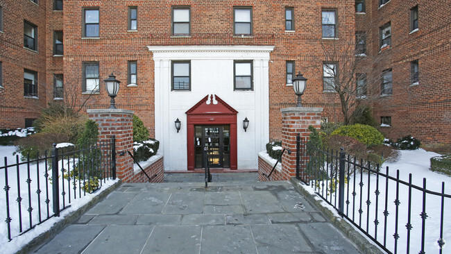 Building Photo - Ridge Harbor
