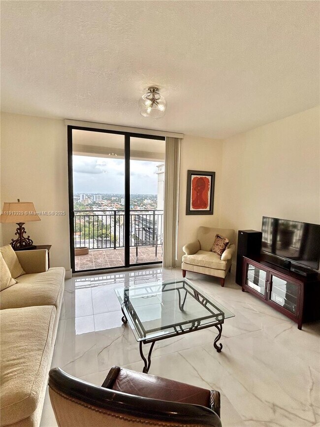 Foto del edificio - 888 Douglas Rd