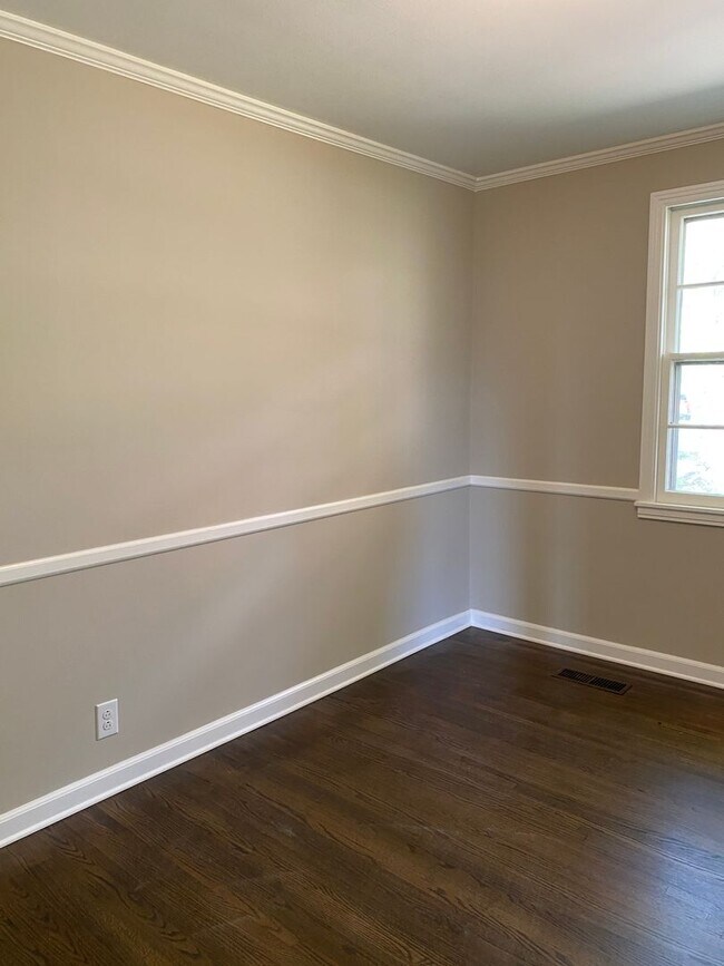 Foto del edificio - Great Home on corner lot! 2 bedroom 1.5 ba...