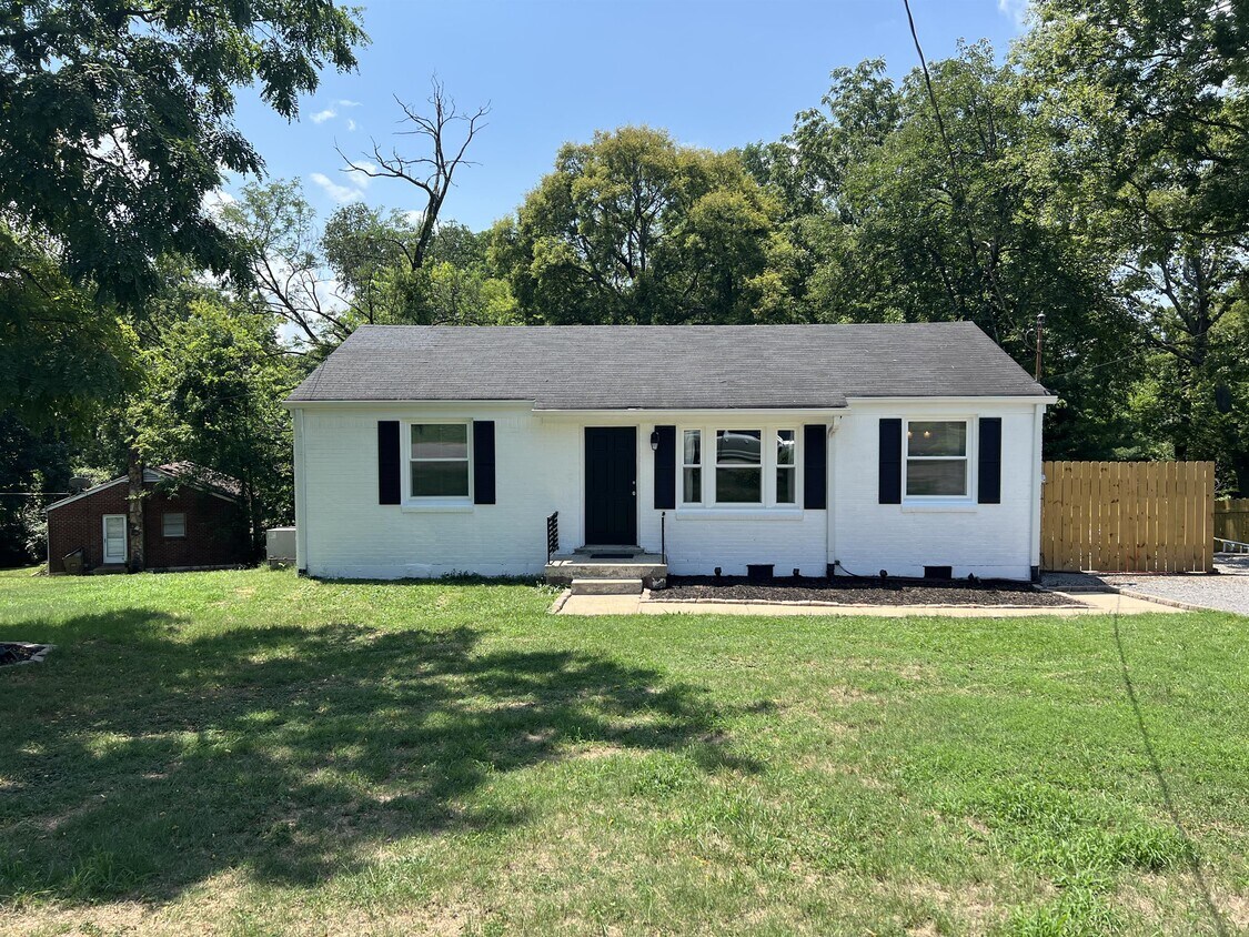 301 Luna Dr, Nashville, TN 37211 House Rental in Nashville, TN