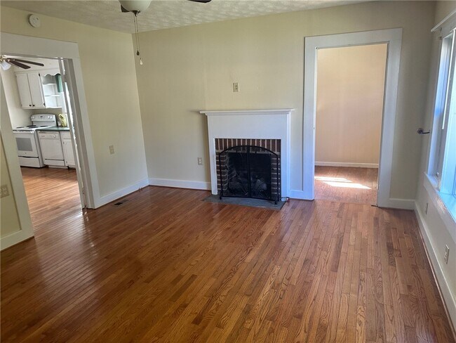 Foto del edificio - 122 Cedar St