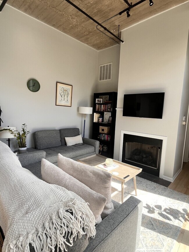 Foto del edificio - 758 N Larrabee St