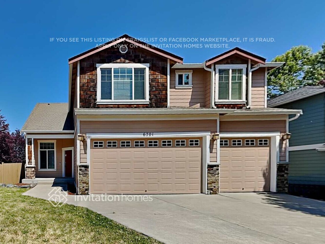 Foto principal - 6701 47th Pl NE