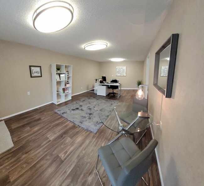 Centro de arrendamiento - Applegate