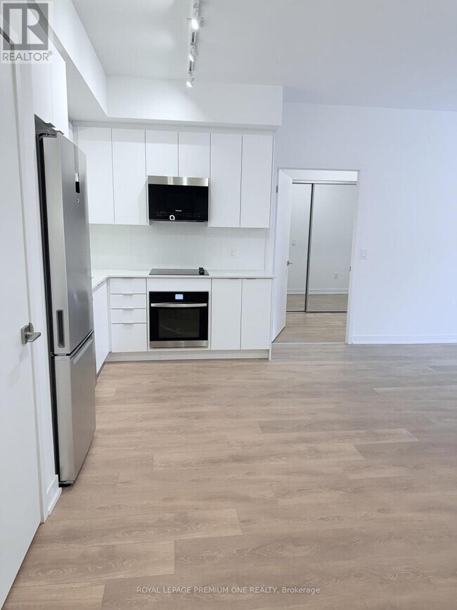 Building Photo - 474 Caldari Rd