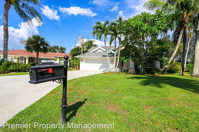 Foto del edificio - 3 br, 2 bath House - 1040 Moon Lake Drive