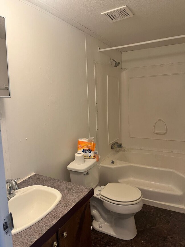 Foto del edificio - 2 bed 1 bath Singlewide in Campbell County