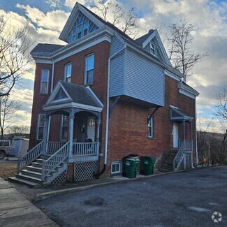 Building Photo - 2 S Clover St