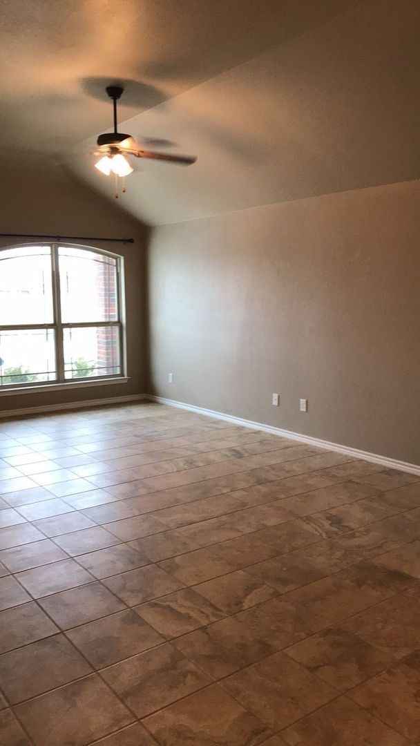 Building Photo - 4308 Hunters Pl Dr