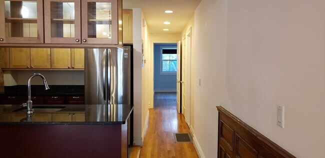 Building Photo - 203 18th Street Garden (rental)