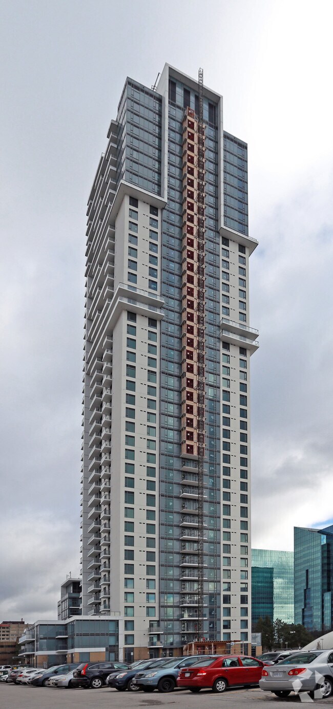 Building Photo - Trio at Atria