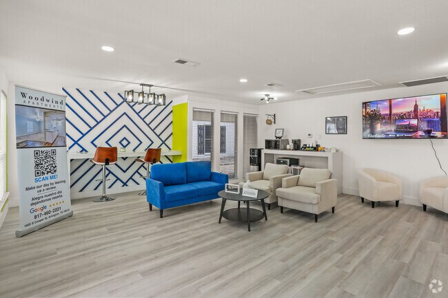 Leasing Office - Woodwind