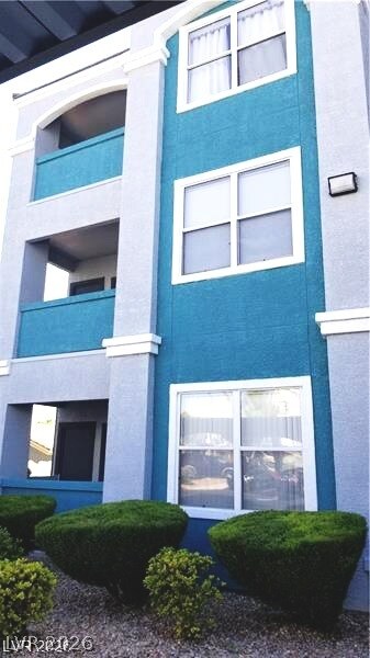 Building Photo - 6955 N Durango Dr