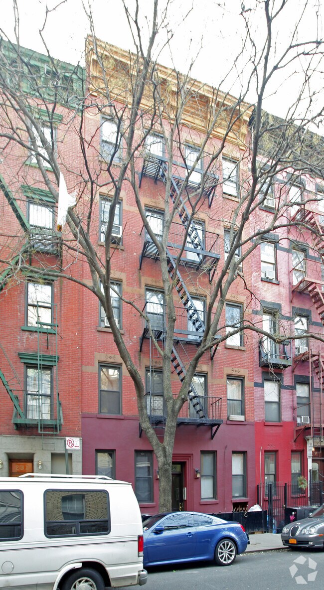 Building Photo - 234 W 16th St