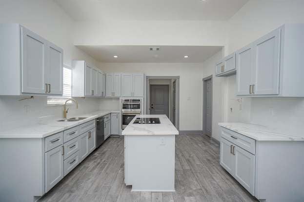 Photo - 1915 Hardy St Apartment