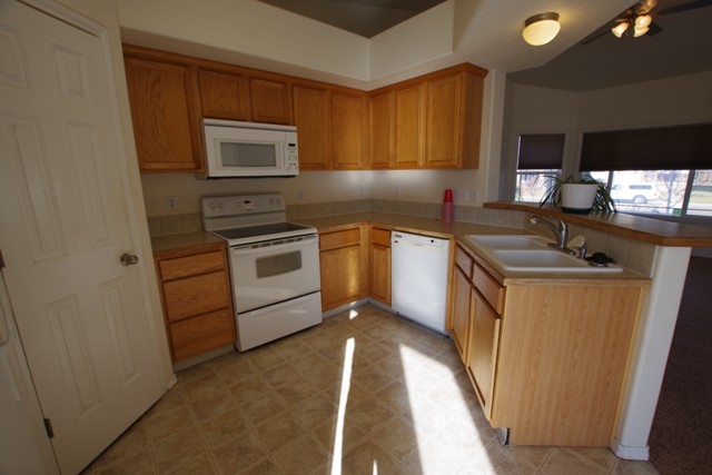 Foto del edificio - 16803 N Barrymore Dr