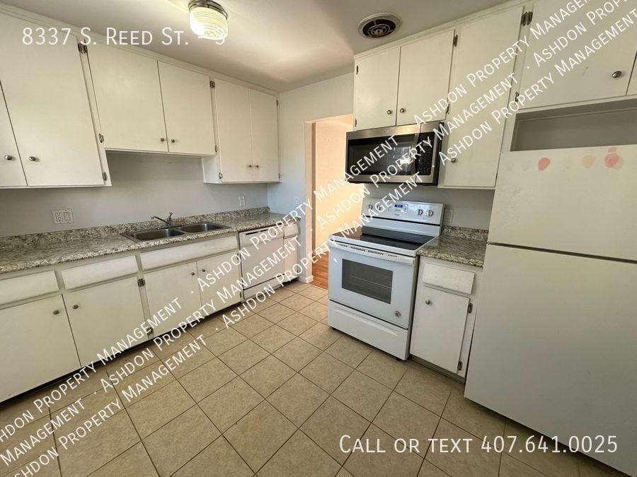 Foto principal - Updated 2 Bed 1 Bath Unit for Rent in Litt...