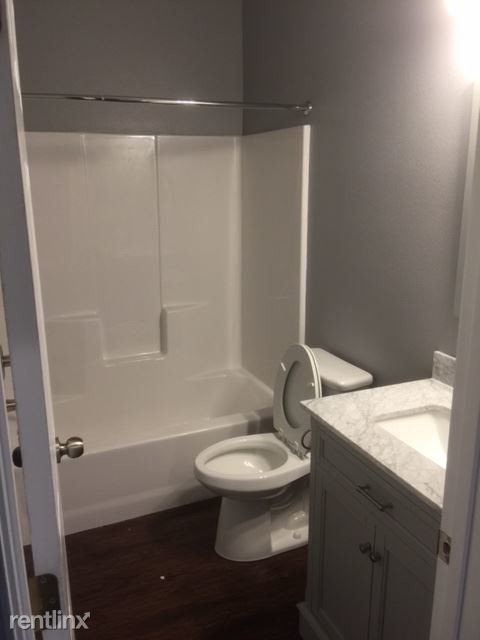 Building Photo - 2 br, 2 bath Townhome - 1655/57 Cal Young rd