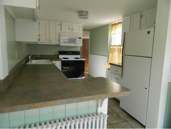 Building Photo - 54 Bank St