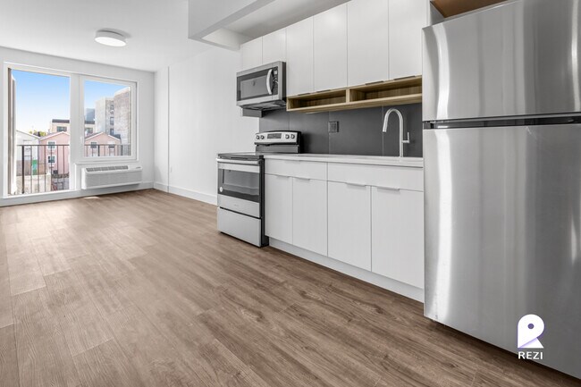Foto del edificio - 2069 Honeywell Ave