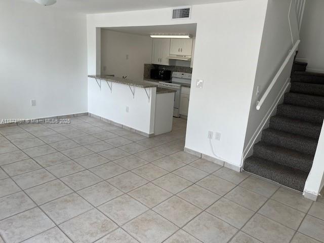 Building Photo - 6845 SW 45th Ln