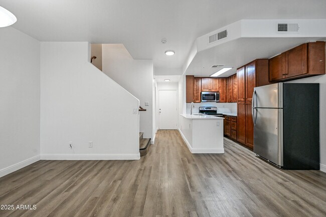Foto del edificio - 4608 W Maryland Ave