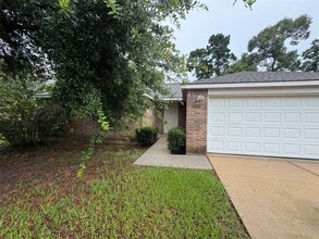 Building Photo - 16324 Sun View Ln
