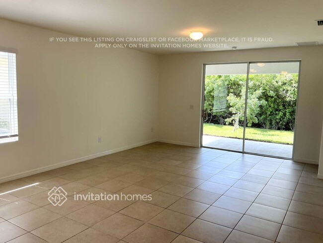 Foto del edificio - 7521 W Lenox Cir