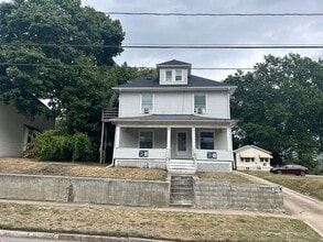 Building Photo - 485 Allyn St