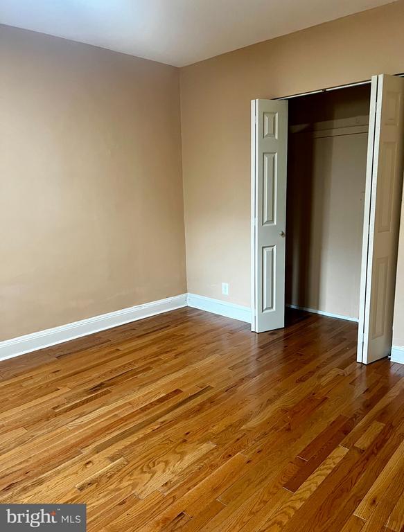 2206 Bryant Ave Unit 1, Baltimore, MD 21217 - Room for Rent in ...