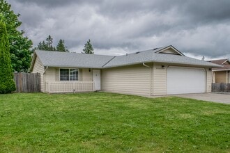 Building Photo - 9704 52nd Dr NE