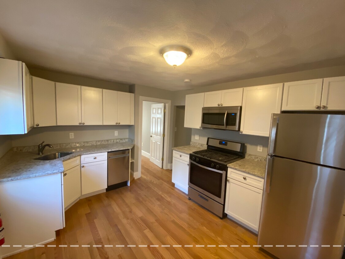 Foto principal - 309 Highland Ave
