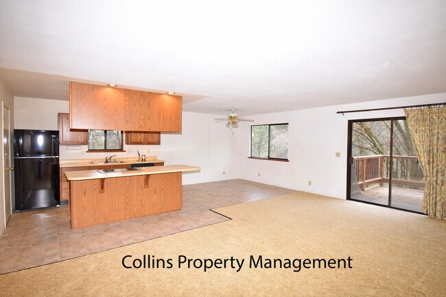 Building Photo - 10456 Quail Creek Dr