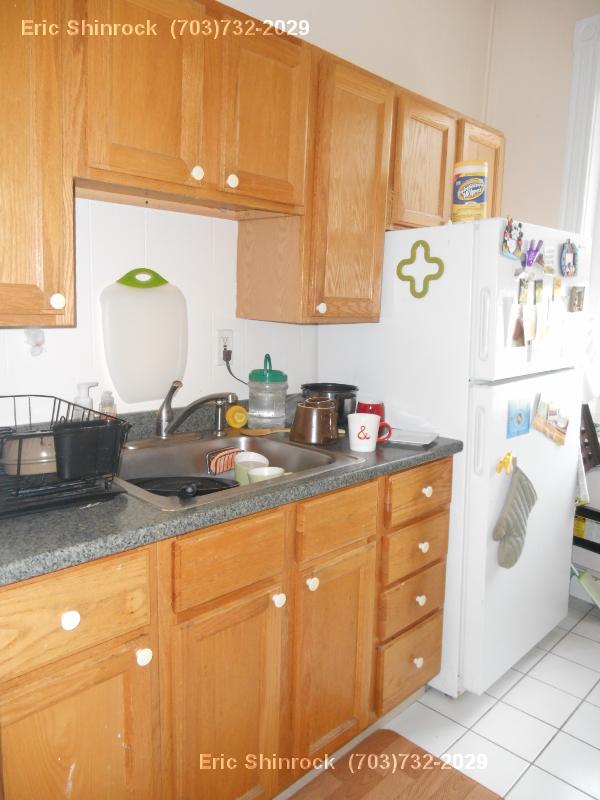 Primary Photo - 79 Gordon St