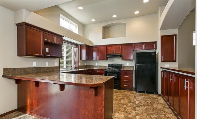 Foto del edificio - Beautiful Spacious 3 bed 2.5 bath home in Ferndale!